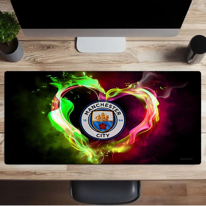 Tappetino per mouse con stemma del Manchester United, Tappetino per mouse da gaming, Tappetino per tastiera, Decorazione da scrivania per computer portatile, Regalo per tifoso, Regalo di compleanno
