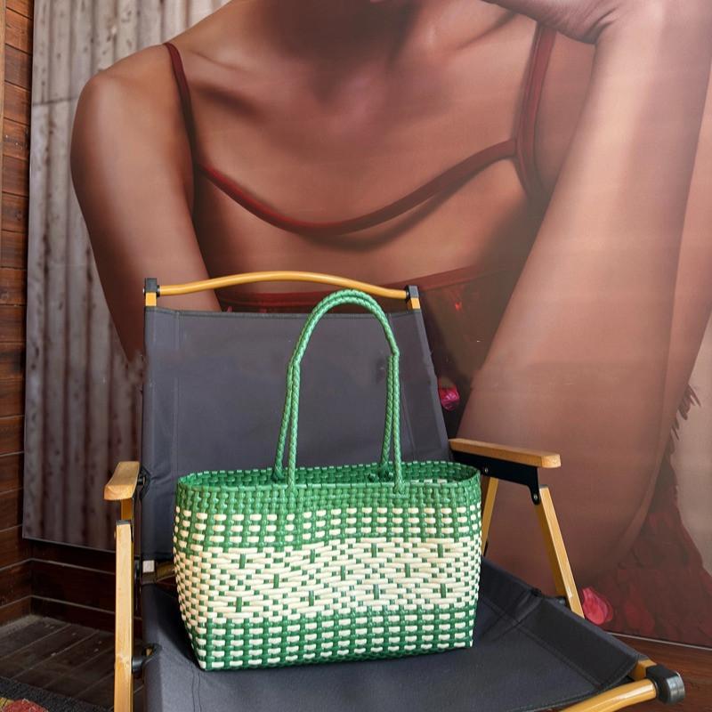 Plastic Woven Women's Handbag Handmade Bohemia Storage Basket Contrast Tote Bag Designer Summer Beach Bag Female Shoulder Bags