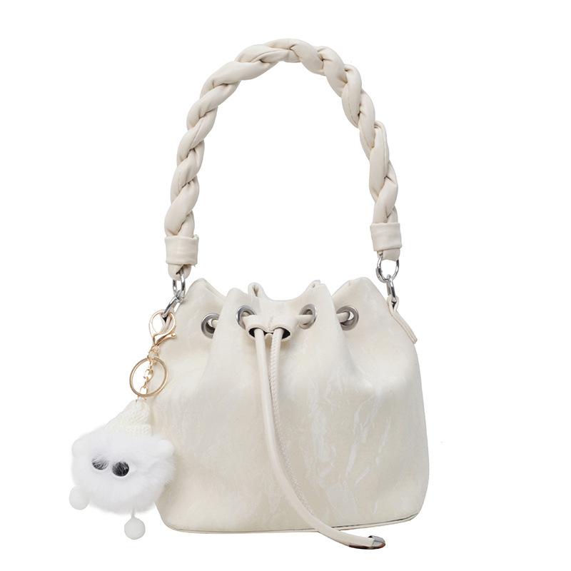 This Year's Popular Bucket Bag Women's 2025 New Spring and Summer Versatile Shoulder Messenger Bag High-end Women's Handbag