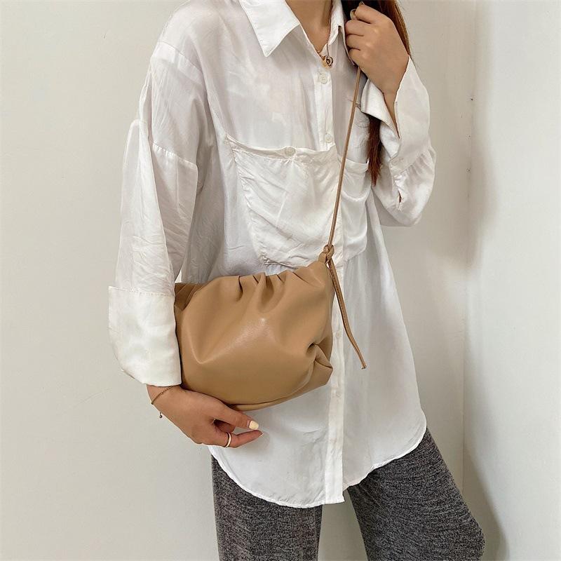 Same With 2021 New Handbag Shoulder Bag Thick Chain Fold Cloud Bag