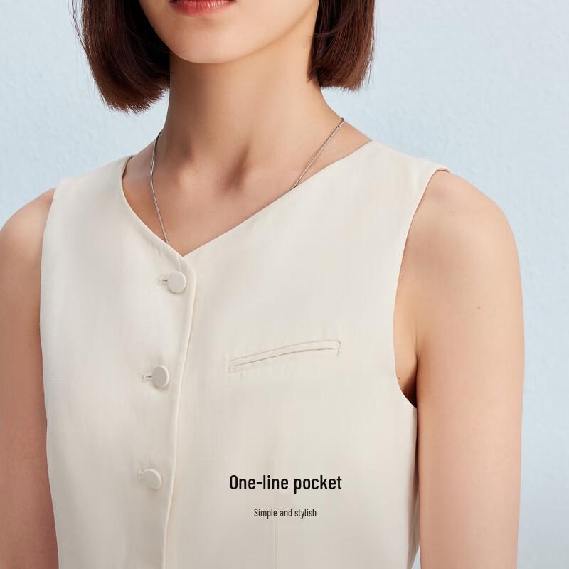 Veromoda Women's Linen Blend Short Vest