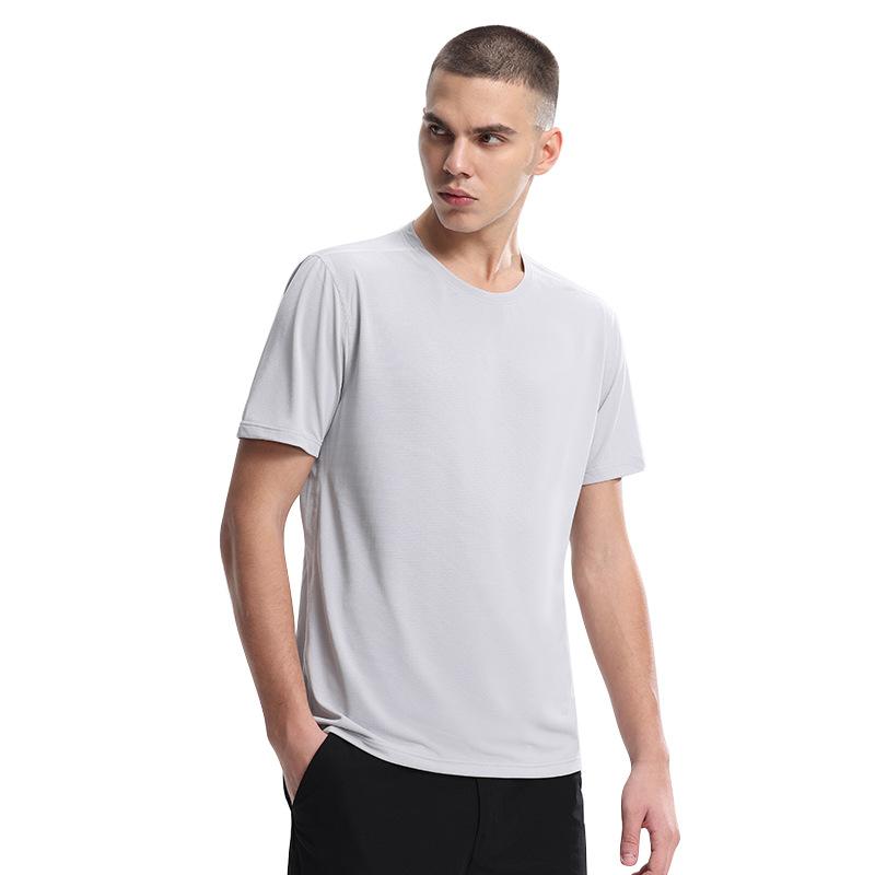 Round-neck Men's Short-sleeved Outdoor Sports Running Fitness Training T-shirt Quick-drying Top with Moisture-wicking Ice-silk Fabric