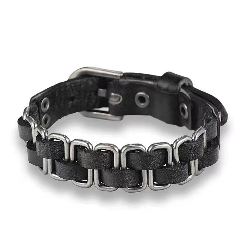 2025 New Weave Punk Skull Rock Metal Rivet and Skull Accessories Pu Leather Cuff Bracelet Bangle
