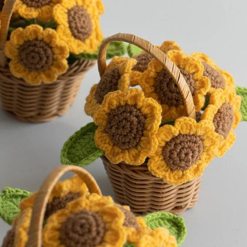 Creative Knitted Sunflowers Hand-knitted Flower Woven Rattan Potted Wedding Ornament Office Desktop Decor Graduation Flower