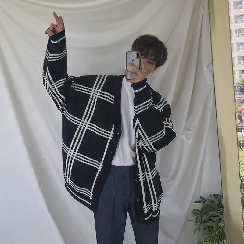 Men's Trendy Korean Plaid Cardigan Sweater Jacket - Spring/Autumn Style