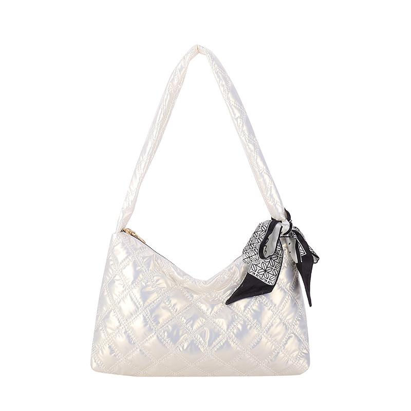 Trendy fashion rhombus embroidered thread underarm bag women's lightweight casual nylon handbag outdoor commuter popular shoulder bag