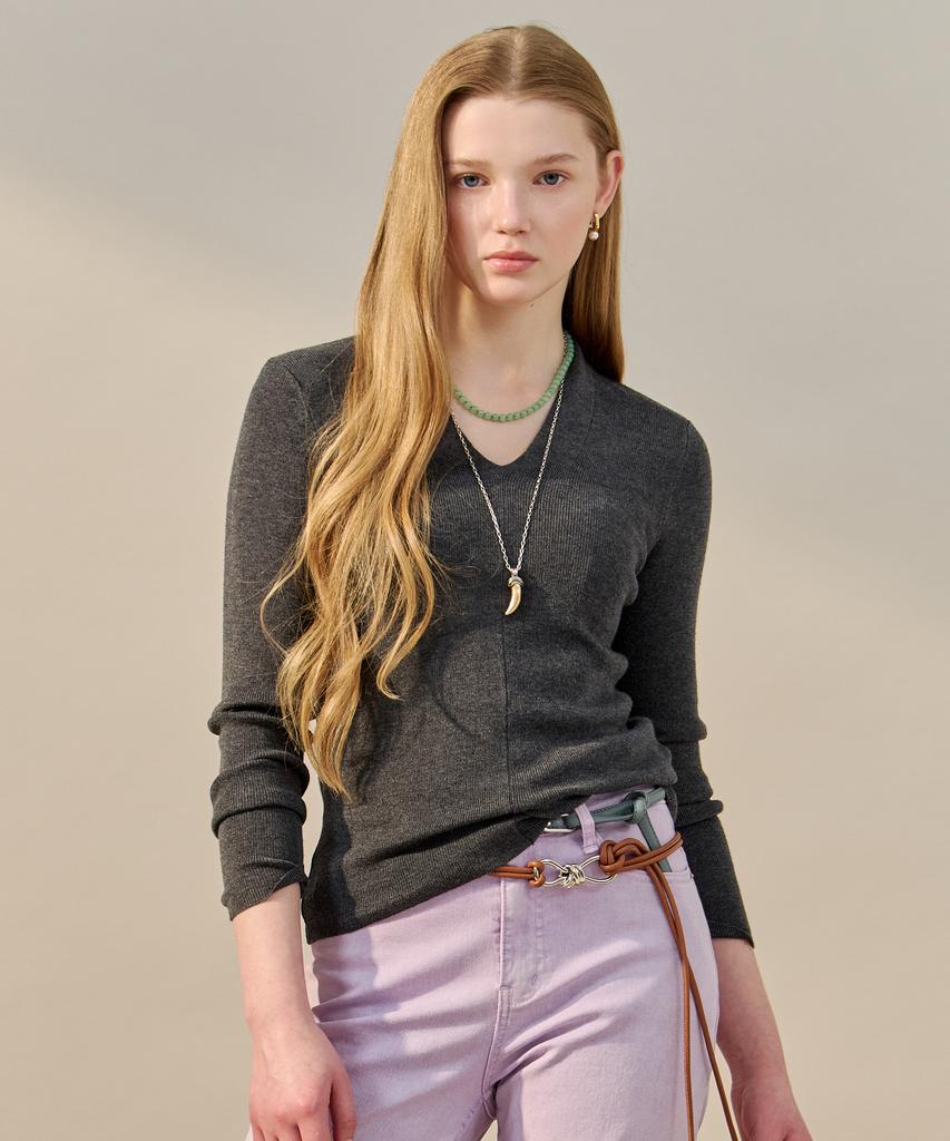 MAXZA Basic Slim V-Neck Ribbed Knit