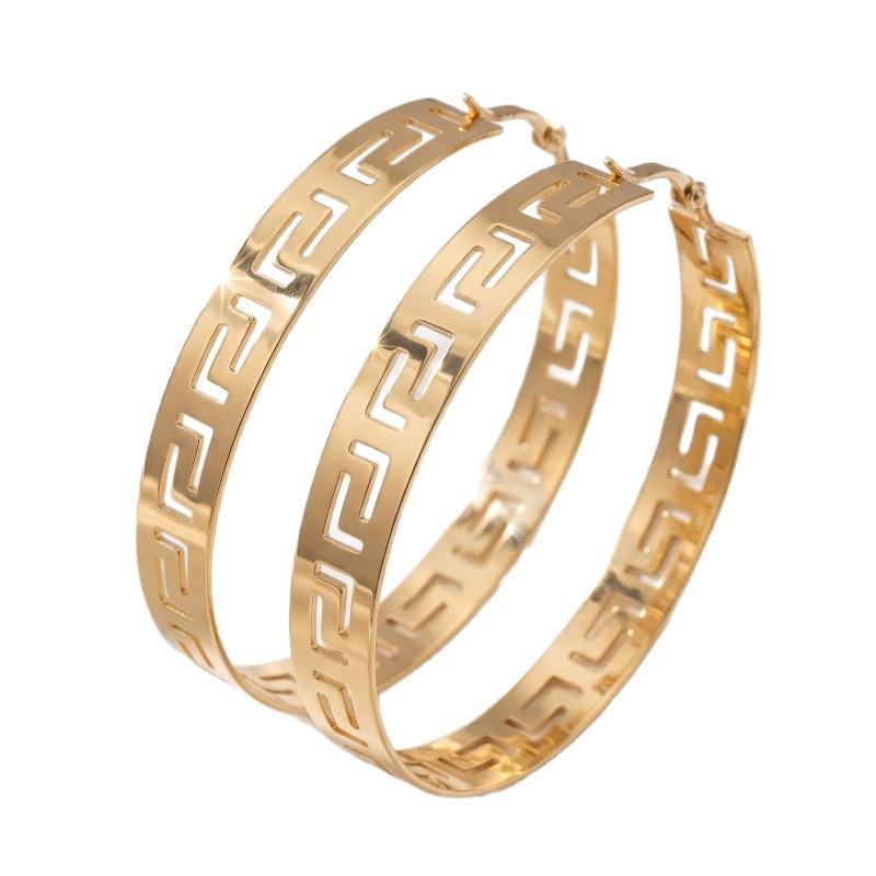 European and American hot-selling fashion commuting simple and elegant large circle gold geometric shape hollow metal earrings earrings