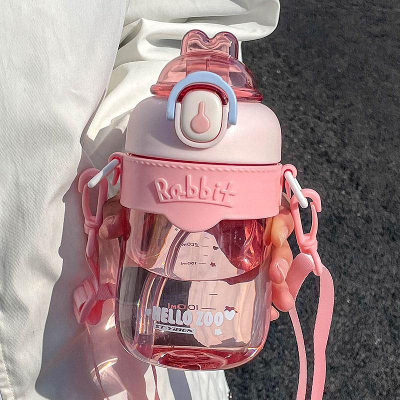 

Пластиковая бутылка для воды Kawaii Rabbit для девочек с трубочкой и ремешком, прозрачная, портативная, герметичная, детская бутылка для воды, не содержит BPA Without 3D Stickers