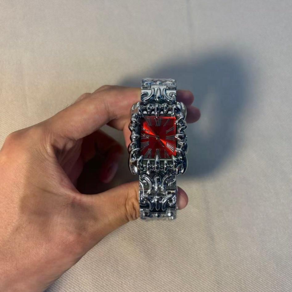 Y2K Klauwvormig Vierkant Horloge Heren en Dames Gotische Stijl Armband Quartz Horloge Waterdicht niche Esthetisch Tijdsinstrument Horloge