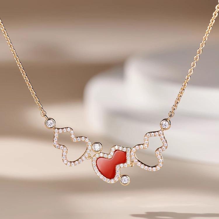 Premium Agate Gourd Stud Earrings Temperament Earrings Light Luxury Chalcedony Fulu White Fritillary Necklace Set Women