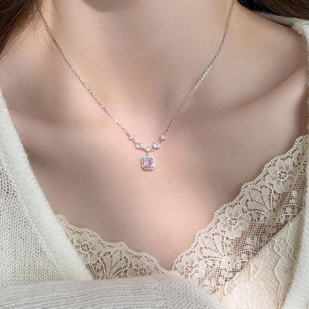 Collier Carré Zircon Brillant en Argent Sterling S925 – Chaîne de Clavicule Exquise de Luxe Léger pour Femmes avec Poids en Diamants