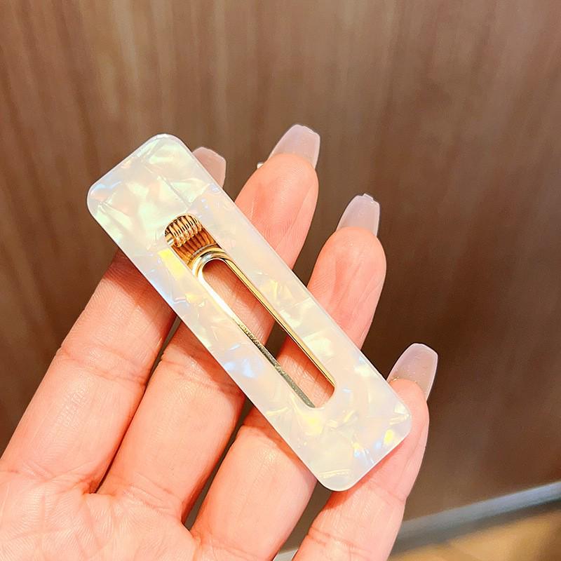 Korean Sweet Texture Wavy Duckbill Hairpin Clip