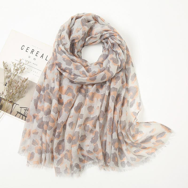 Lovely Patchwork Aztec Floral Tassel Viscose Shawl Scarf Lady High Quality Wrap Headband Bufandas Muslim Hijab Sjaal 180*90Cm