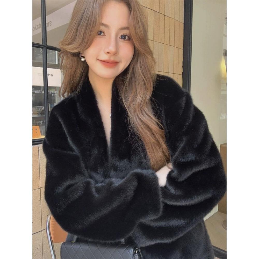Winter Nerzpelz Kurzer V-Ausschnitt Mantel Pelz und Pelz Einteiler Nerzplüsch Umweltfreundlicher Pelz Pelzmantel für Damen