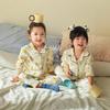 Pijamas e batas – Conjuntos de pijamas