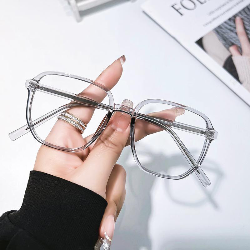 Fashionable Retro Rice Nail TR90 Frame Glasses for Men and Women, Flat Mirrors, Anti-blue Light, Ultra-light Frame Glasses