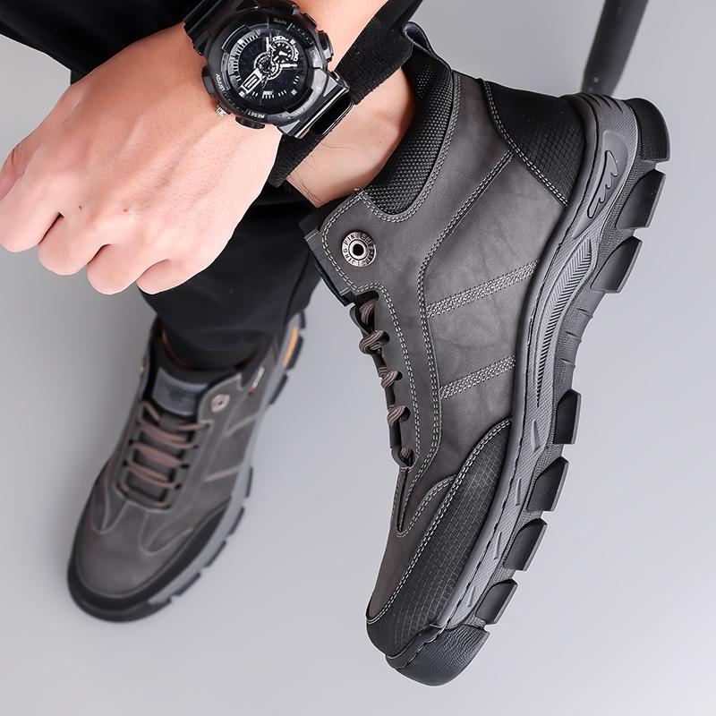 Fashion 2025 New Anti Slip Outdoor Hiking Boots for Men Men's Lace Up Boots Winter Warm Fur Lined Casual Shoes High Top Ankle Boots