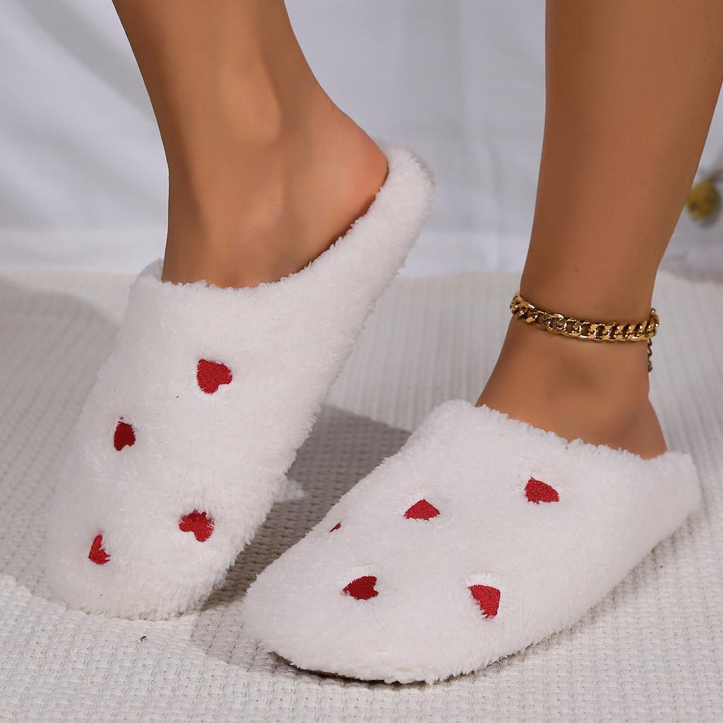 Ladies' Warm and Comfortable Winter Indoor Home Heart Slippers