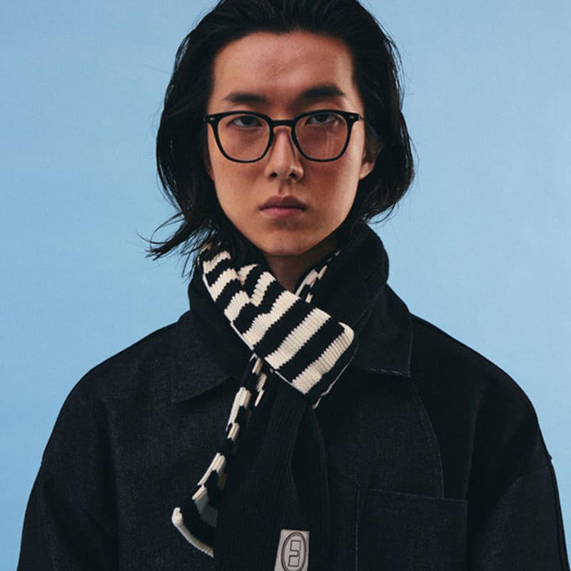 karactor Striped knit muffler / Black ivory