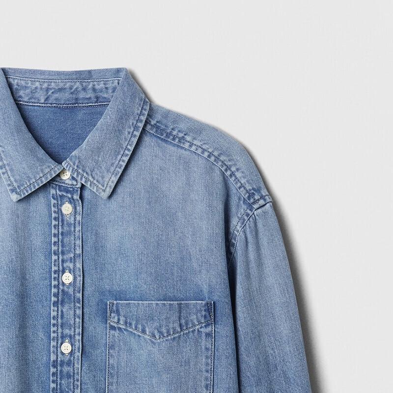 GAP Women's Classic Washed Loose Fit Denim Shirt