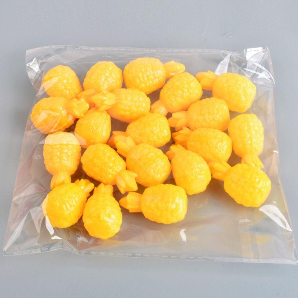 

20pcs Strawberry Mini Simulation Food Model Pear Simulation Kitchen Toy Home Decoration style 5