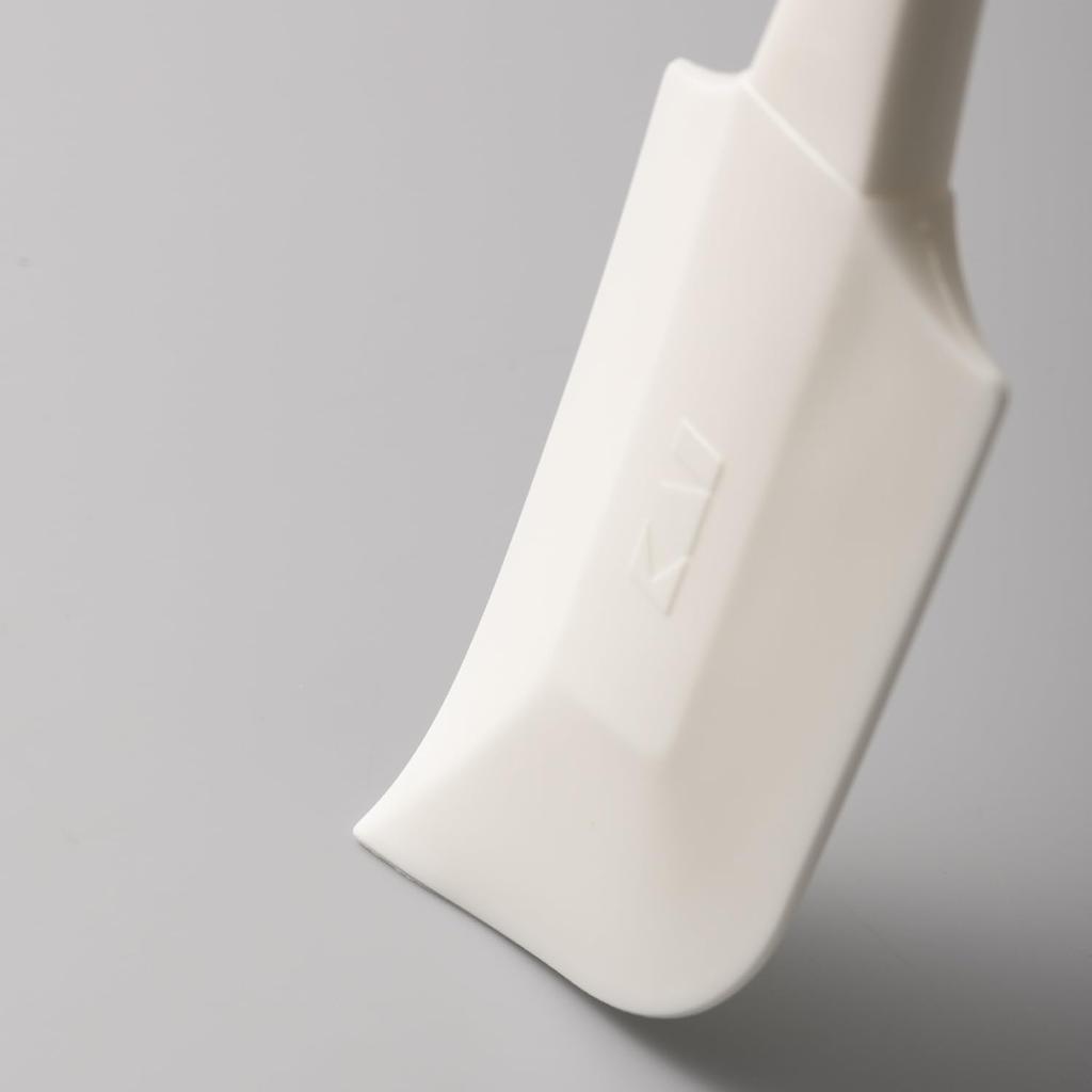 Kai Corporation KAI KITCHEN Hard Resin Spatula for Easy Made in DH8094 Mixing, White, Japan,