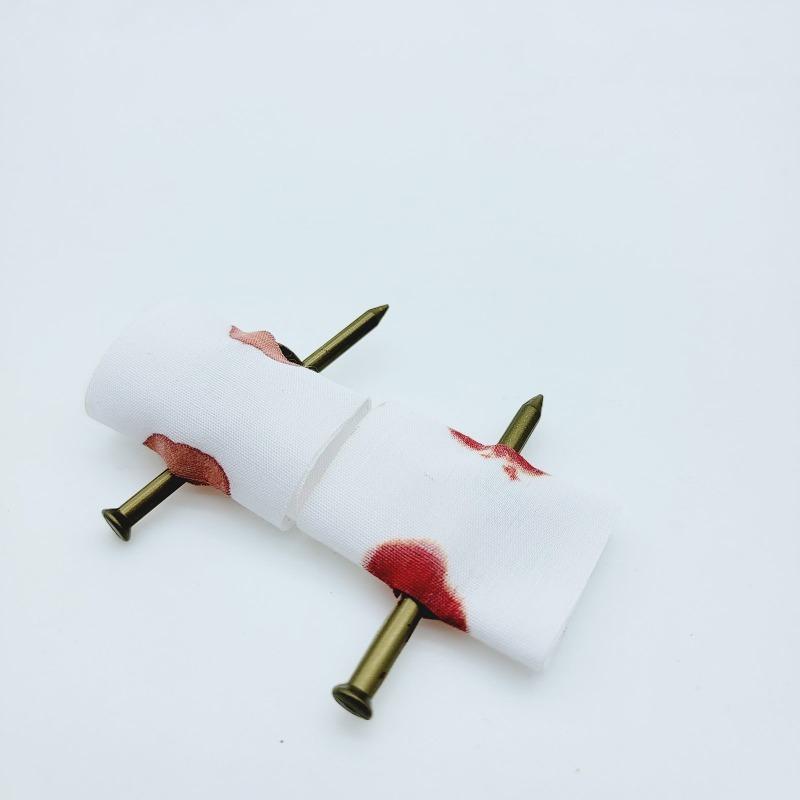 Penetrate Fingers Nails Funny Prank Stress Relief Toys Novel Scary Trick Toys Look Real Easy-to-learn Street Magic Props