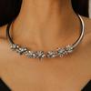 Stilvolles Minimalistisches Choker- & Ohrring-Set für Frauen - Europäisches & Amerikanisches Design
