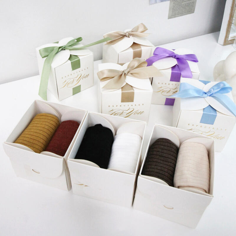 Smile Heart Point Sock Set (2 Pairs) 8. Comfortable and soft set C