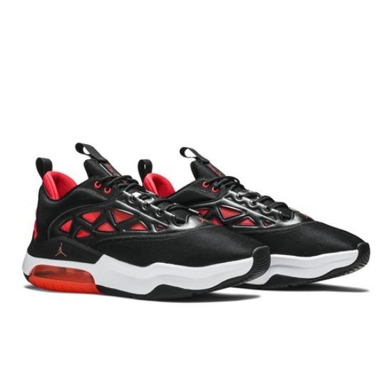 

Nike Wmns Air Max 200 XX Bright Crimson AV5186-002 EU 36.5 багровый/чёрный