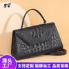 Ny damväska med krokodilskinnsmönster, handväska i äkta läder, mode axelremsväska, enkel liten fyrkantig väska.