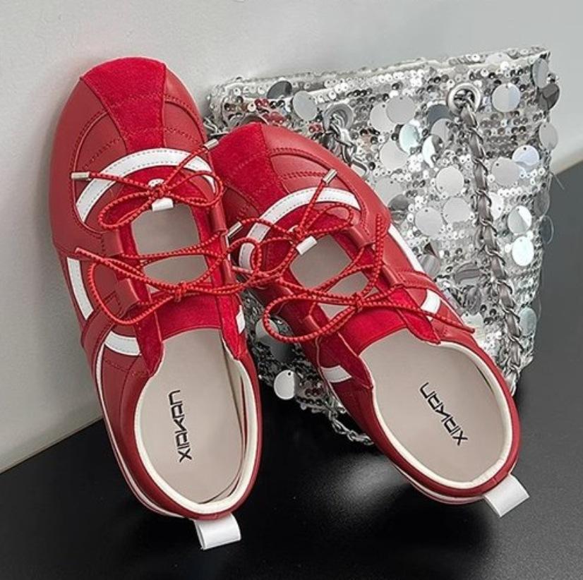 Silver Mary Jane shoes, lazy single shoes, soft soles are not tired feet 2025 new models, inner height increase 5cm ballet training shoes for women
