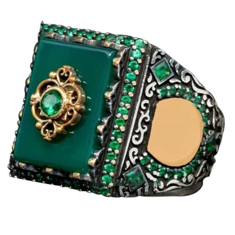 Europäische und Amerikanische Atmosphäre Hochwertiger Smaragd Quadratischer Ring Herrenmode Große Größe Trendiger Übertriebener Zeigefingerring