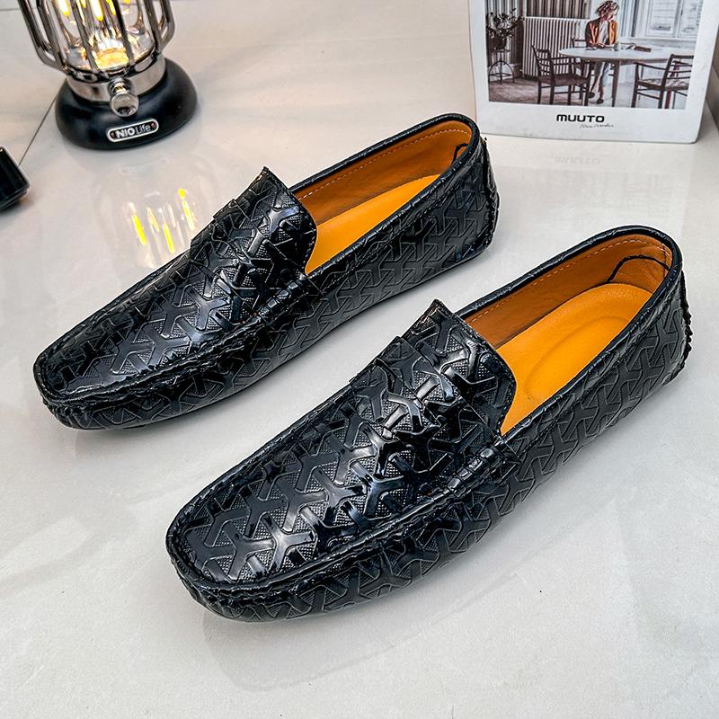 Luxury Orange Loafers Shoes For Men Trendy Casual Leather Men's Shoes Sale Classic Comfortable Flat Moccasins Man Boat Shoes