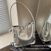 Silver Bag Women's 2025 New Trendy Fashion Popular High-end Shoulder Bag Red Super Fire Commuter Bucket Bag