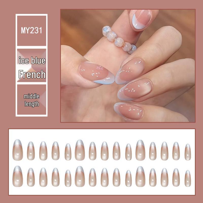 Chasing Light Cat's Eye Crystal Nails: Handmade, Detachable, Flash Diamond Design for Trendy, Stylish Looks.