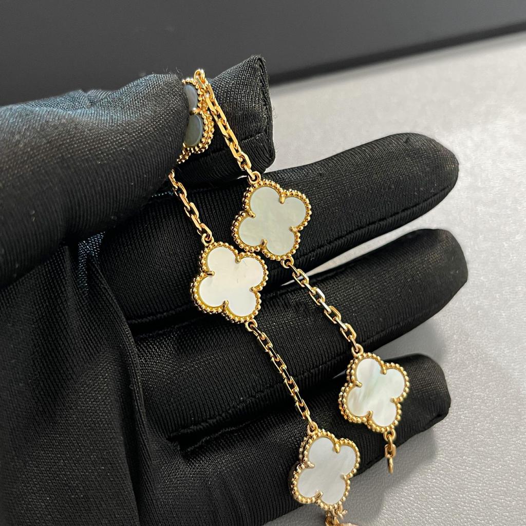 Gold Four-Leaf Clover & Five-Flower Pendant Necklace, 18K Plated, Elegant Gift for Her