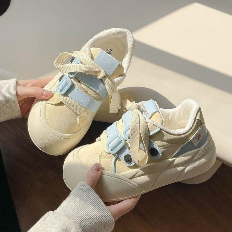 Niche Thick-soled Board Shoes for Women New Bestsellers Versatile Student Shoes Casual Bread Shoes