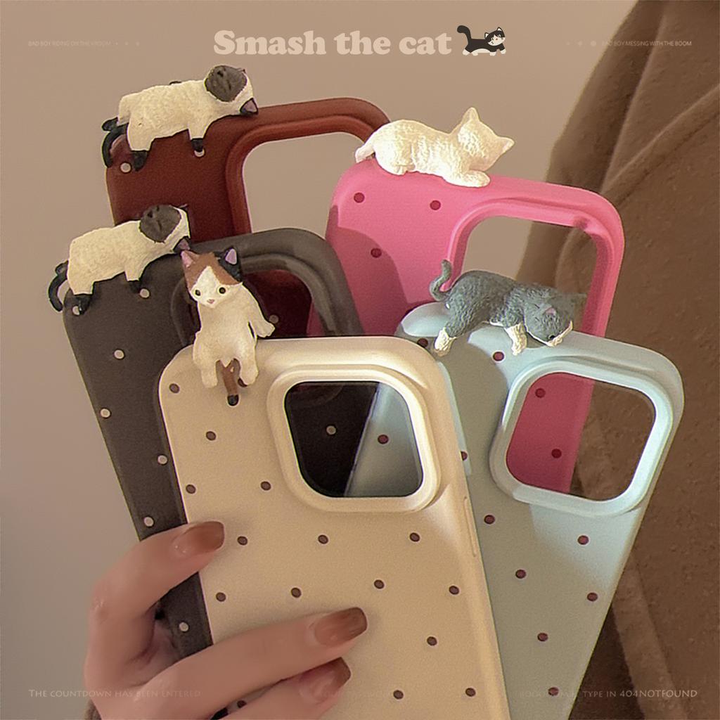 Cute Three Dimensional Tummy Cat Suitable for Iphone17 Phone Case  Apple 15promax Simple Polka Dot 13 Soft 16