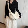 Velkokapacitní dámská crossbody kabelka Nové trendy kabelky s širokým popruhem přes rameno Jednobarevná cestovní kabelka přes rameno z PU kůže
