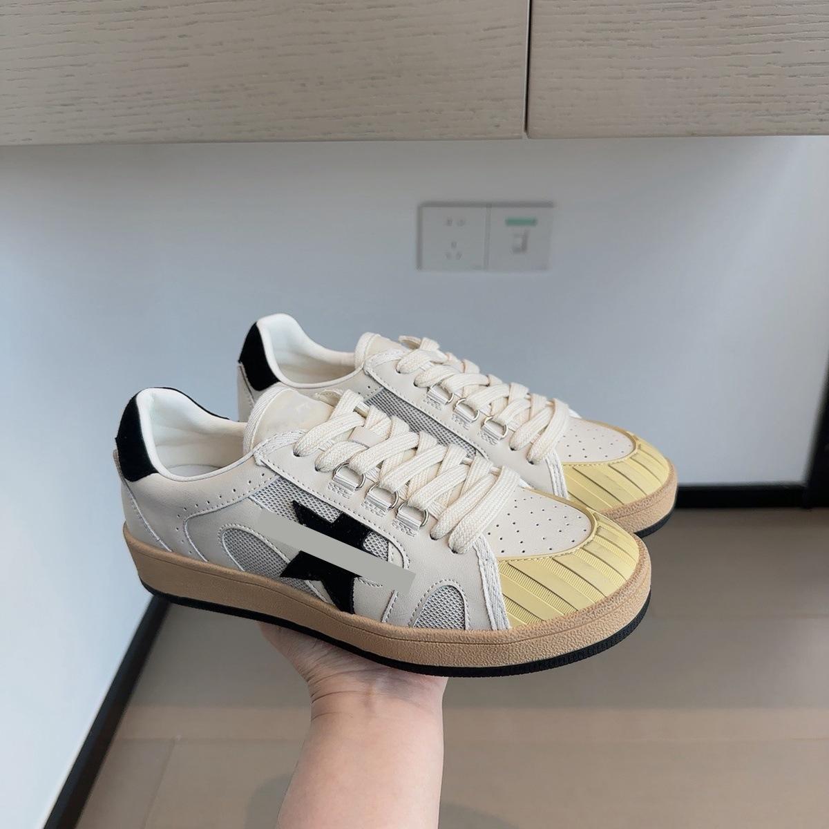 

Новые ретро старые звезды маленькие грязные туфли женские кеды корейские уменьшающие возраст повседневные универсальные на шнуровке спортивные туфли для моральной подготовки женщины 40 белый