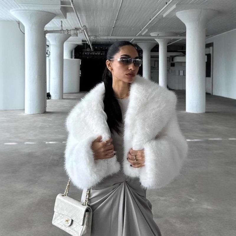 Temperament large lapel fur coat women's fluffy soft white fox fur top fashion plush coat
