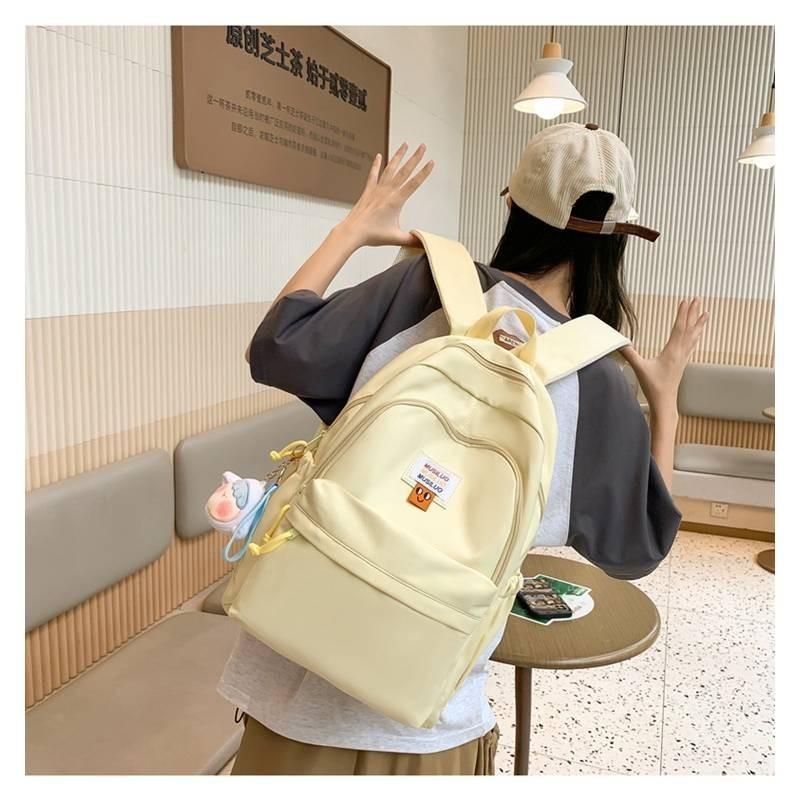 Fashionable Large Capacity Korean Style Backpack Waterproof Nylon School Bag For Men And Women