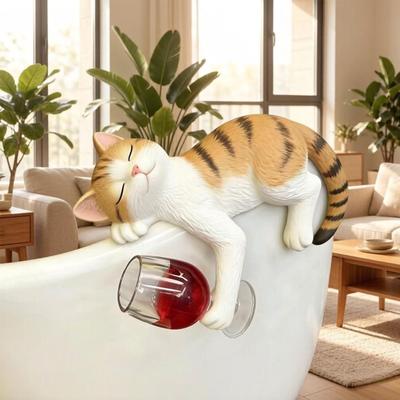 Niedliche trinkende Katze Figur Kätzchen hält Weinglas Statue Harz liegende Kätzchen Ornament für Garten Pflanzgefäß Balkon Innen Außen Regal Dekor