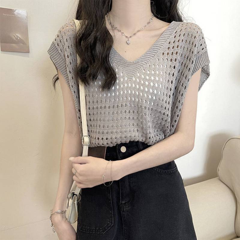 Women s Knitted Short Sleeved T-shirt Thin Design for Summer Slimming Hollow Out Vest Women s Clothing S