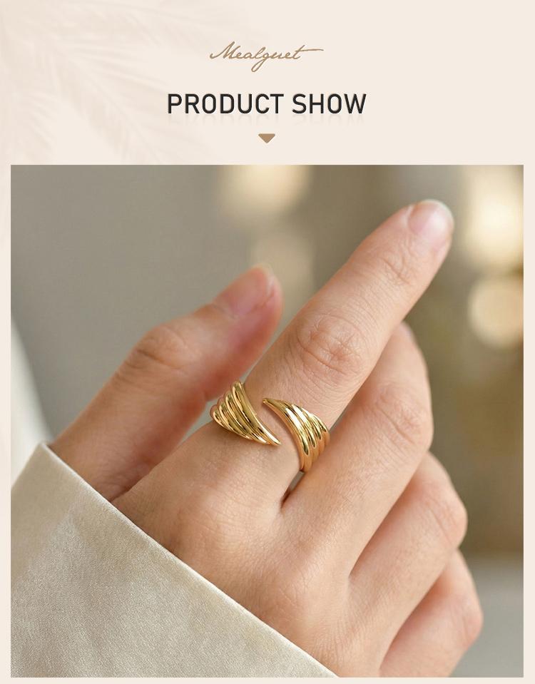 Adjustable Angel Wings Ring for Women, 18K Gold Plated Stainless Steel Wrap Bypass Band, Waterproof Jewelry