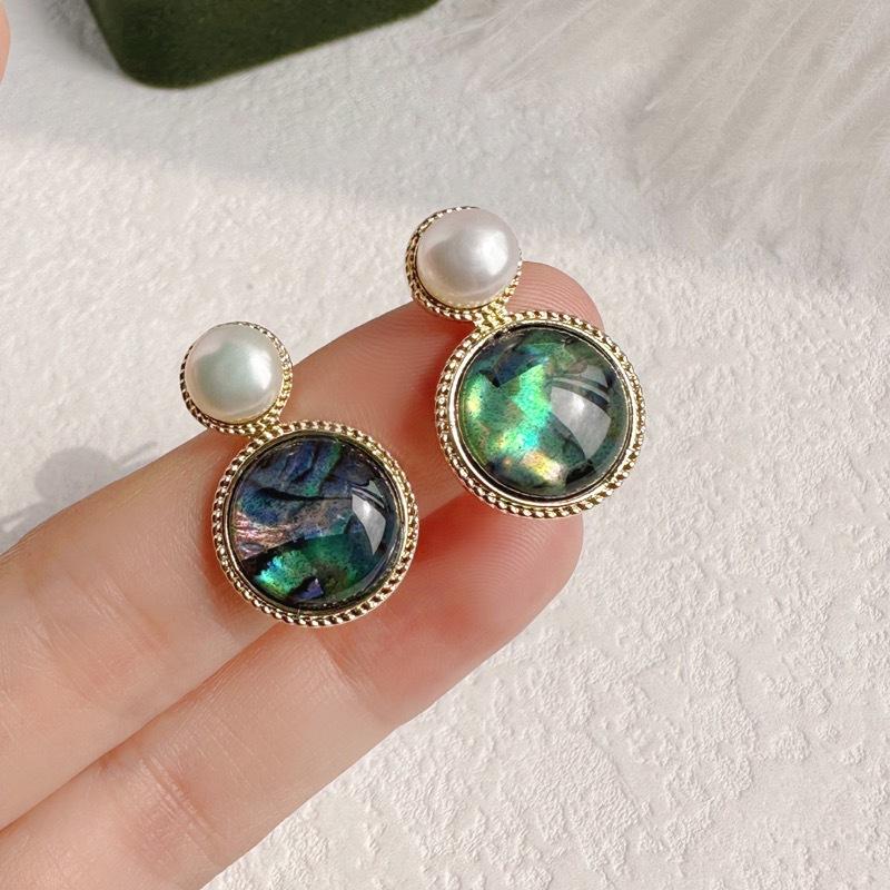 Vintage Fashion Entangle Geometry Round Pearl Stud Earrings for Women Temperament Gold Color Stainless Steel Exquisite Jewelry