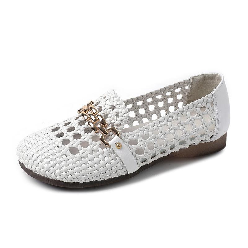 

Модная женская обувь GKTINOO из натуральной кожи, летние плетеные лоферы с перфорацией, большой размер, повседневная обувь на плоской подошве для женщин, мягкая подошва 12