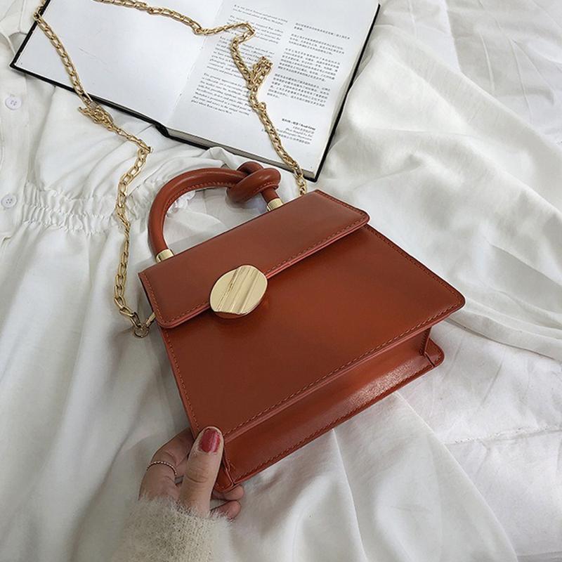 

Женская сумка, новинка 2024 года, модная сумка в стиле ретро, ​​маленькая квадратная сумка с нишевым дизайном, сумка через плечо на одно плечо, маленькая квадратная сумка коричневый